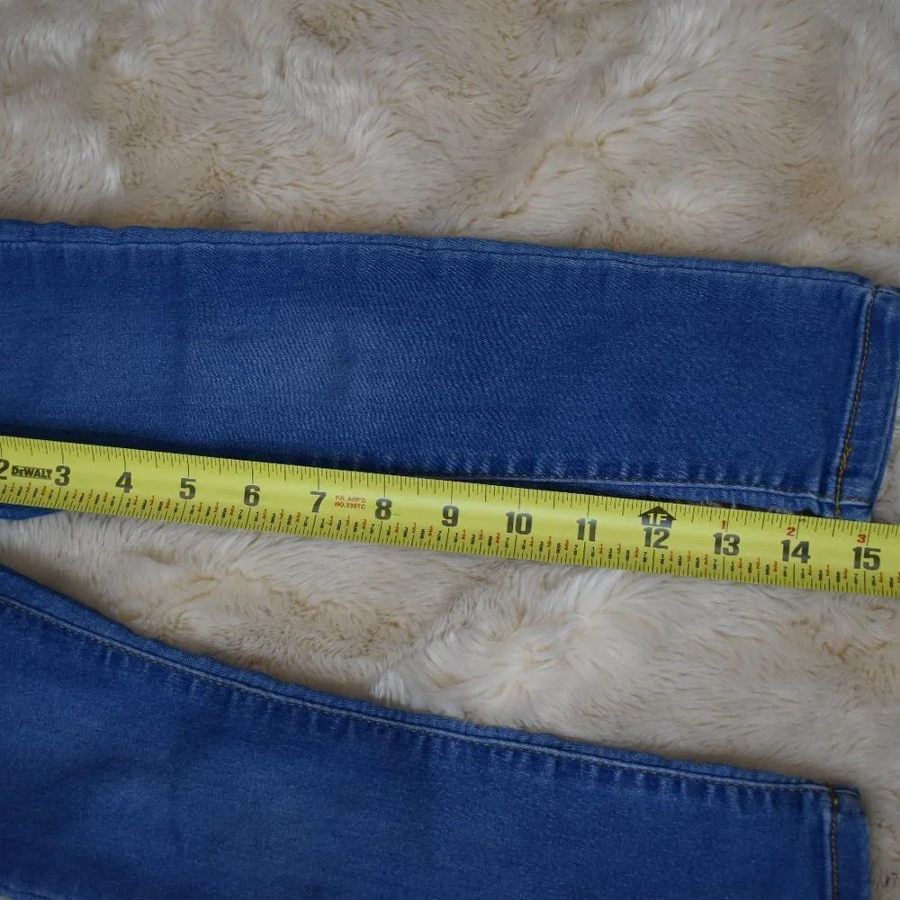 DKNY Stretch Jegging/ Light blue / Size 4